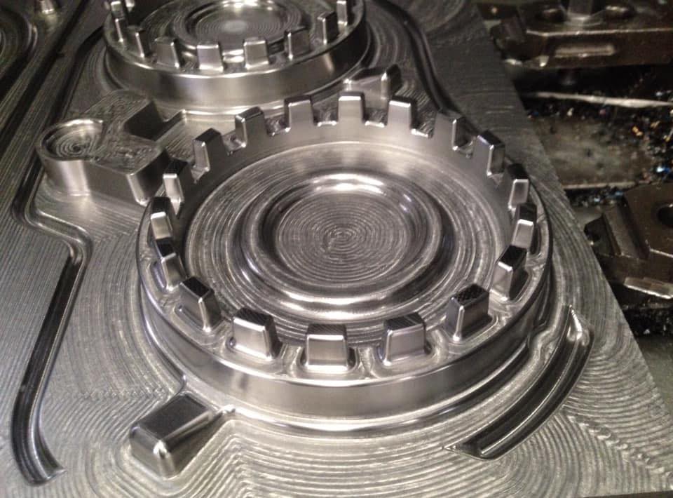 Projeto e Usinagem de Moldes