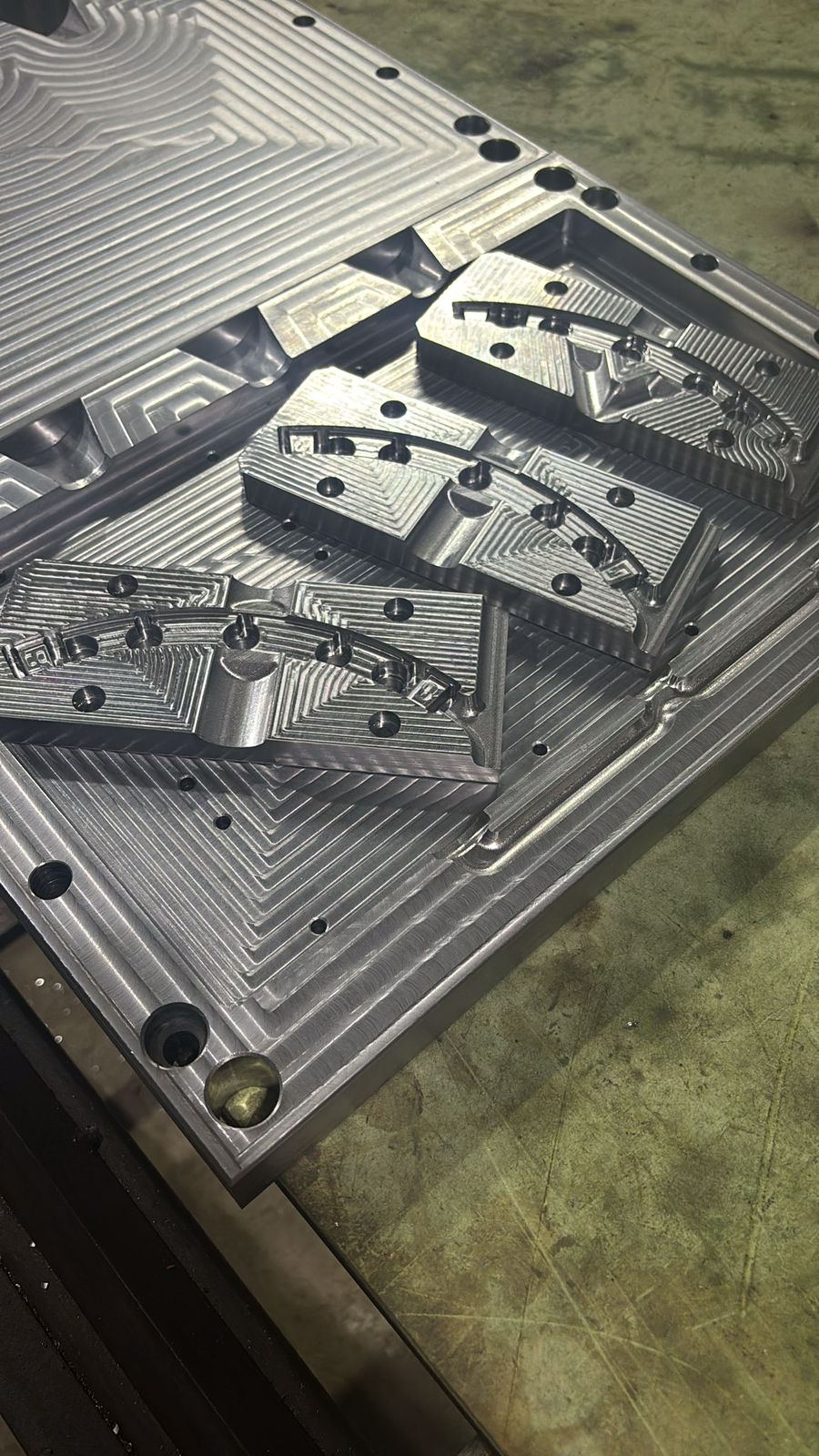 WhatsApp Image 2024-06-04 at 19.30.28 (1)