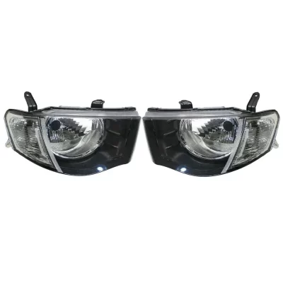 1 par de faróis de carro para Mitsubish L200 2005 a 2014 TRITON 2007 farol de automóvel 8301B471 8301B471