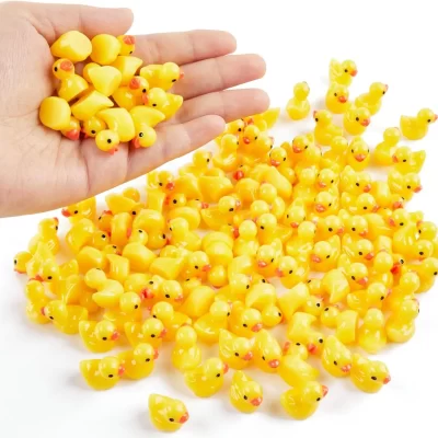 100/200 pc/set mini patos de resina pequena pato figuras em miniatura em massa pequeno pato encantos para festa, diy micro decorações de paisagem