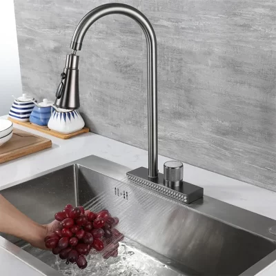 YCRAYS Torneira de pia cascata para cozinha, misturador quente e frio, lavatório, múltiplas saídas de água, rotação, torneira de chuva voadora, furo único