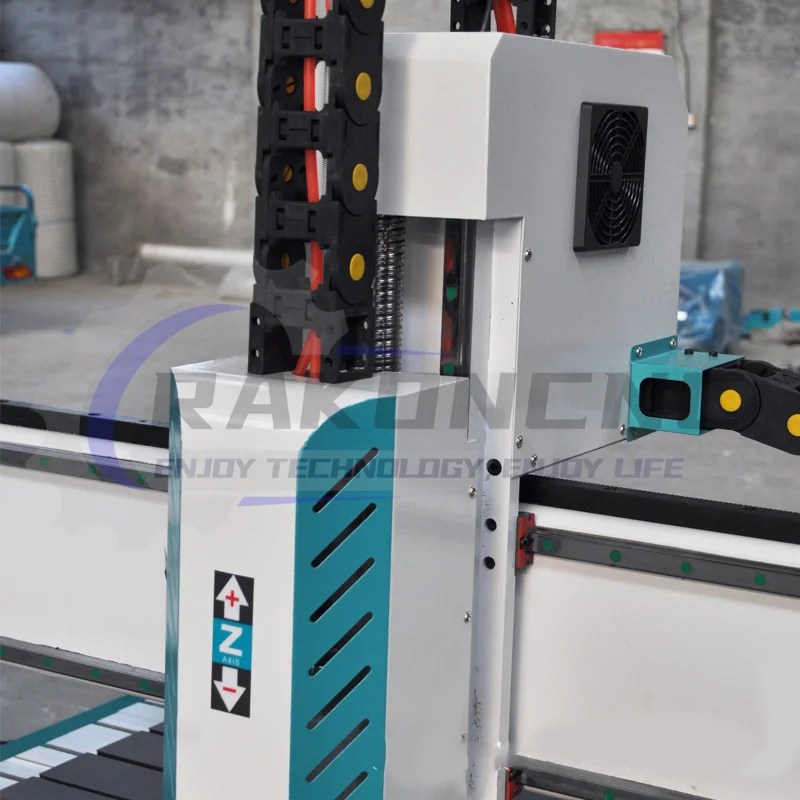 1325 Venda quente para carpintaria Máquina roteadora CNC Indústria de móveis - Image 3