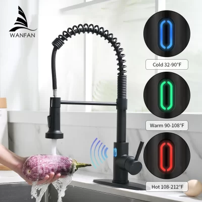 Touchless led luz torneira da pia da cozinha puxar para baixo pulverizador inteligente sensor de movimento ativado torneira da cozinha preto fosco 1079