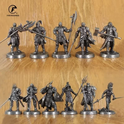 Linhas de guerra de latão branco, modelo de soldado de cavaleiro destemido, estatueta em miniatura, coleções de metal, peça de xadrez, jogo de mesa, ornamento, presente