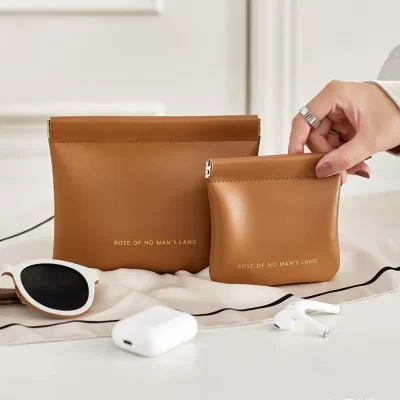 Simples batom maquiagem saco de armazenamento moda feminina portátil mini chave jóias organizador cosméticos bolsa bolsa pu pequenos sacos presente