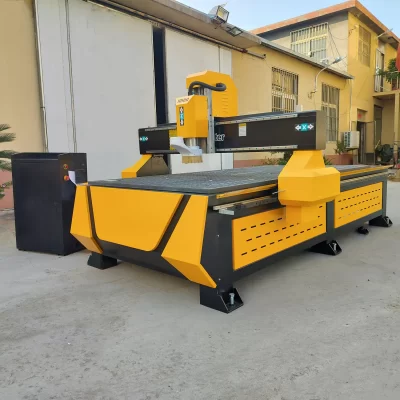 Router CNC  madeira cnc 1325 1530 2040 2030 máquina roteador de madeira aplicável para portas e móveis de armários com 3.5kw ar fresco