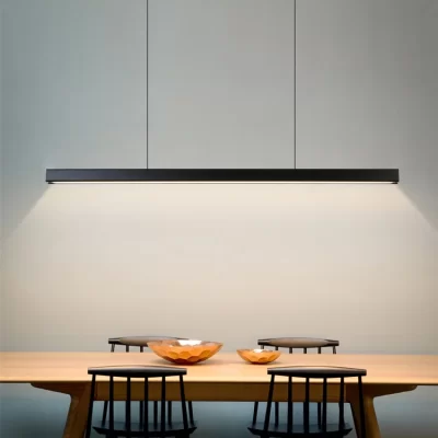 Minimalista Long Linear LED Pendant Lamp, Nordic Wood Chandelier, Restaurante Iluminação, Lâmpadas Pendant, Fit para Escritório, Bar, Mesa