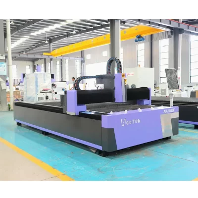 Aplicação de cortador a laser SS 1000W 3mm e software de controle Cypcut 1500w máquina de corte a laser de fibra óptica 2kw