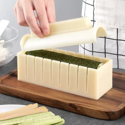 Plástico Sushi Rolls Kit De Molde, Sushi Fazendo Ferramentas, Equipamento De Fabricante De Sushi, Redondo, Quadrado, Em Forma De Coração, Kimbap, Rolo De Bolo, 3Pcs por Conjunto