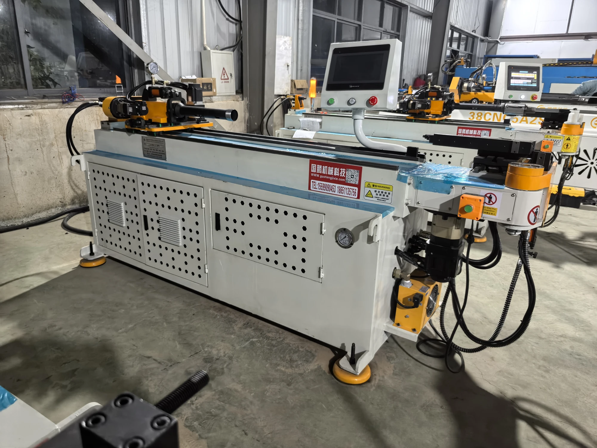 Motor de liga de aço inoxidável hidráulico 3D controle numérico automático máquina dobradeira de tubos de aço - Image 2