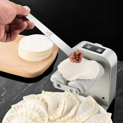 2025 novo fabricante de bolinho totalmente automático máquina de formação de bolinho elétrico pequenos processadores de alimentos imprensa máquina integrada