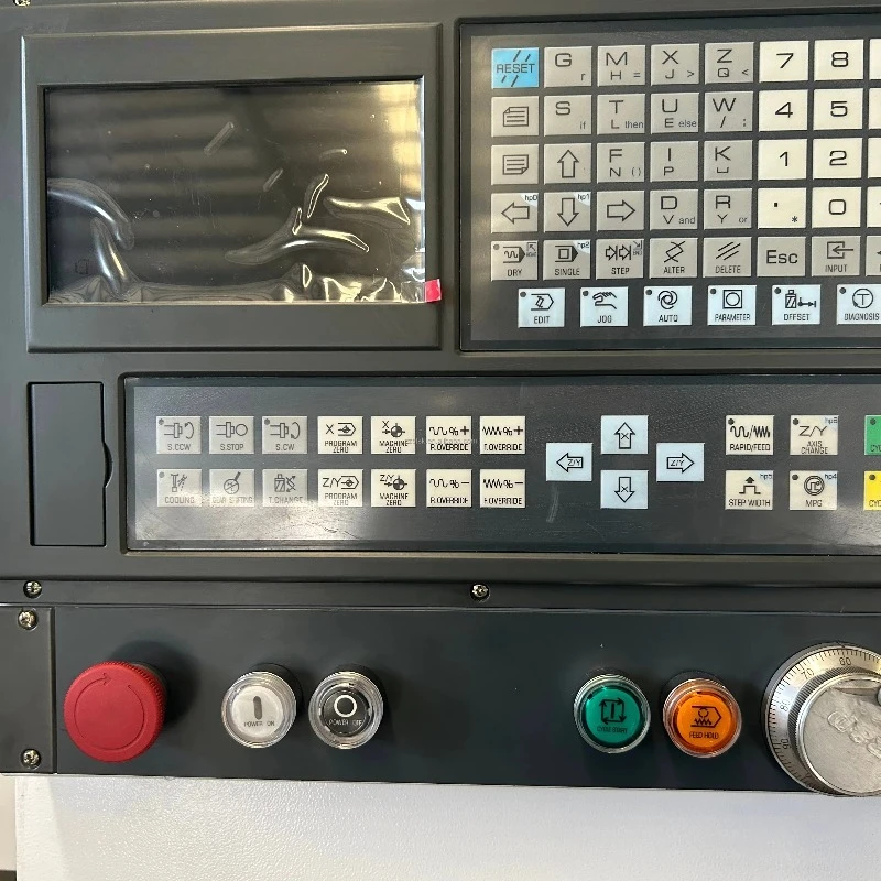 Venda Quente Mini cama de metal plana horizontal torno cnc ck6130 modelo gsk sistema ontrol eixo único multifuncional - Image 5