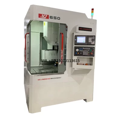 Dispositivo de usinagem de máquina VMC Centro de fresagem de pórtico de pequena desvio Processamento de metal Centro de usinagem vertical automático CNC