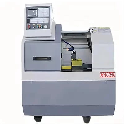 Torno CNC CK0640 Mini Torno Horizontal de Alta Precisão para Usinagem de Metais Ck0640 Small Horizontal Micro Metal Turning CNC Lathe