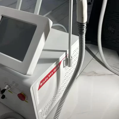 3000W de alta potência de resfriamento de gelo 755 808 1064 dispositivo depilador a laser de diodo comprimento de onda indolor 808nm máquina de remoção de cabelo