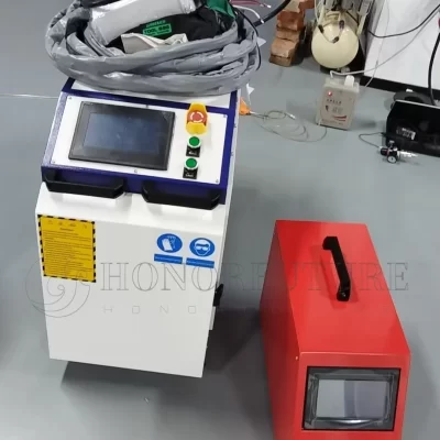 Máquina de solda a laser portátil 3000W Máquina de solda a laser de fibra de metal portátil mais vendida