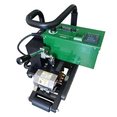 Máquina de solda de cunha quente de 2100 W para sobreposição de geomembrana HDPE - Soldador industrial com controle digital de temperatura e display LED