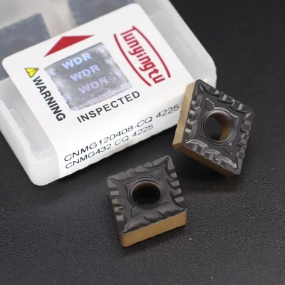 CNMG 120408 CQ 4225 Inserção de carboneto de cor dupla CNMG432 Torno CNC Inserção de ferramenta de torneamento externo para aço