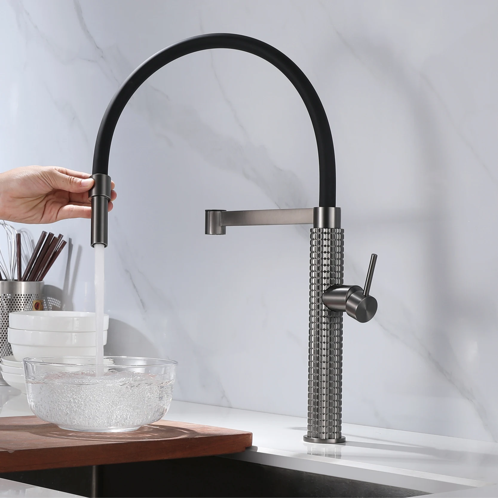 AITANA-torneira de cozinha de latão de luxo, alça única, fria e quente, controle duplo, design moderno, pia preta simples - Image 5