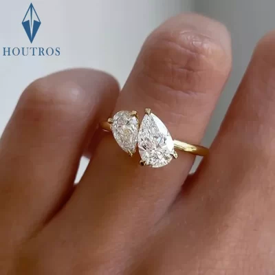 Anel de diamante moissanite com corte de pêra duplo 1.5cttw para mulheres duas pedras Toi Et Moi alianças de casamento 925 prata 18k joias banhadas a ouro