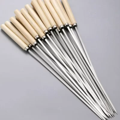 5/10 peças espetos de churrasco anti-escaldante com cabo de madeira podem ser reutilizados 304 espetos de churrasco de metal de aço inoxidável espetos largos