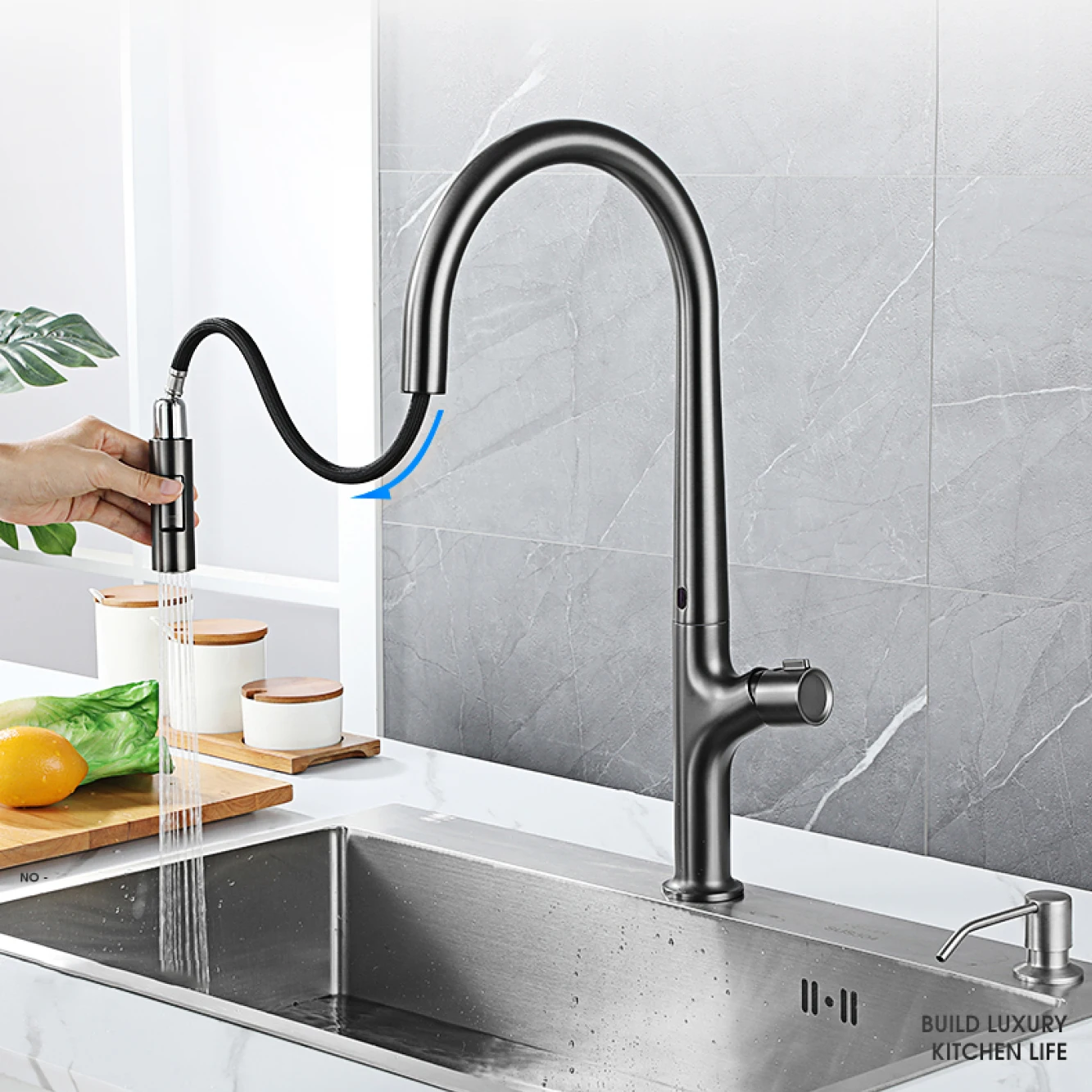 High-end arma cinza latão torneira da cozinha design de indução único punho frio e quente controle duplo 2 função simples torneira da pia - Image 4