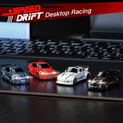 Novo Carro RC de Drift Kf20 1:64 2026, Carro de Corrida de Quatro Rodas com Controle Remoto, Brinquedo de Competição em Escala Real para Mesa, Presente Ideal para Meninos.