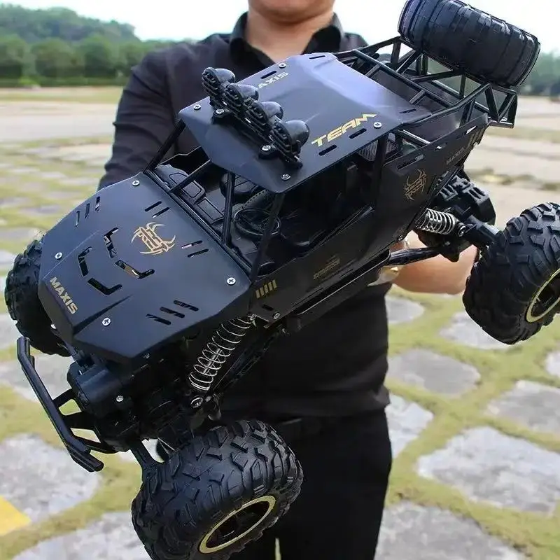 Carros rc carro de controle remoto 1:12/16 fora da estrada caminhão metal escudo faróis led offroad monstro rc caminhões 4wd todos os terrenos brinquedos crianças