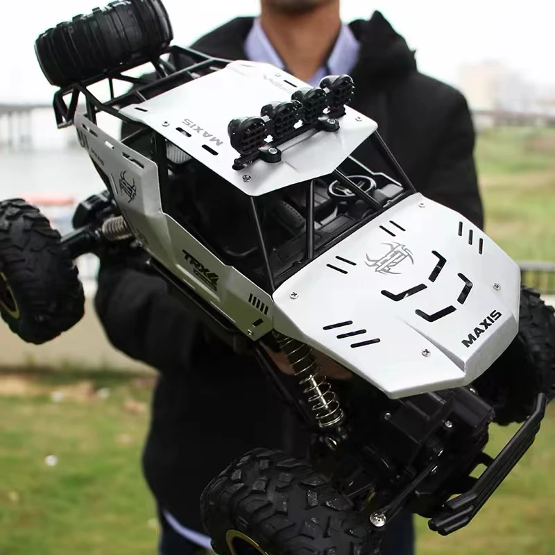 Carros rc carro de controle remoto 1:12/16 fora da estrada caminhão metal escudo faróis led offroad monstro rc caminhões 4wd todos os terrenos brinquedos crianças - Image 2