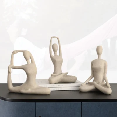 Estátua de resina de figura de ioga com acabamento em arenito, escultura de meditação zen nórdica para decoração de mesa, ornamento com textura de pedra minimalista