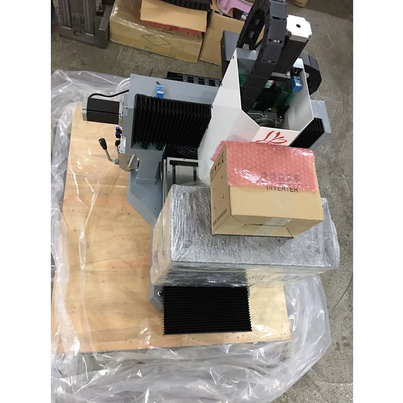 Máquina CNC de hierro fundido 2200W 3040 3500W, enrutador de madera, corte de grabado de Metal, fresado de PCB, perforación, máquina cortadora de grabado 3D - Image 3