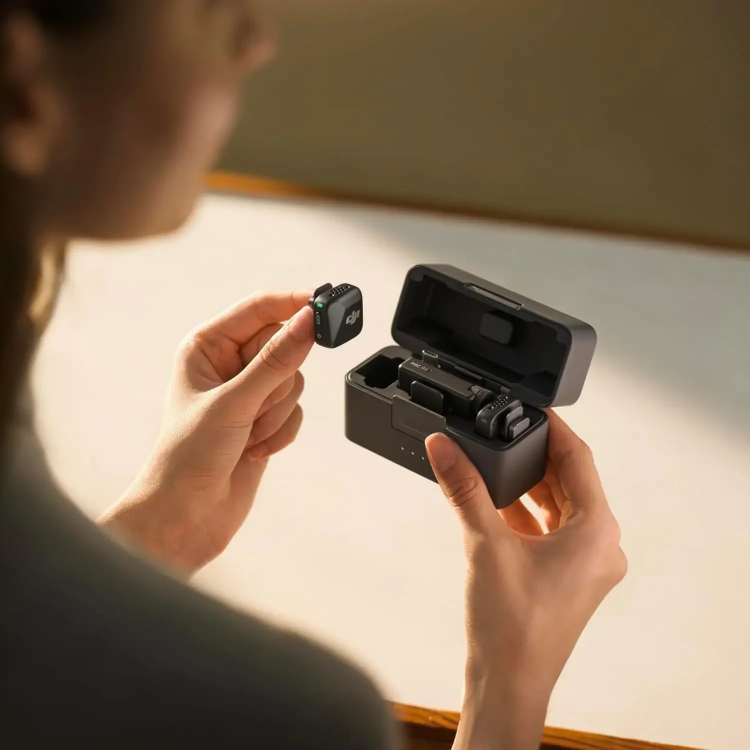 Original DJI Mic Mini Wireless Microphone 48H Long Battery Life With Charging Case Dual Mode Active Noise Reduction - Image 2