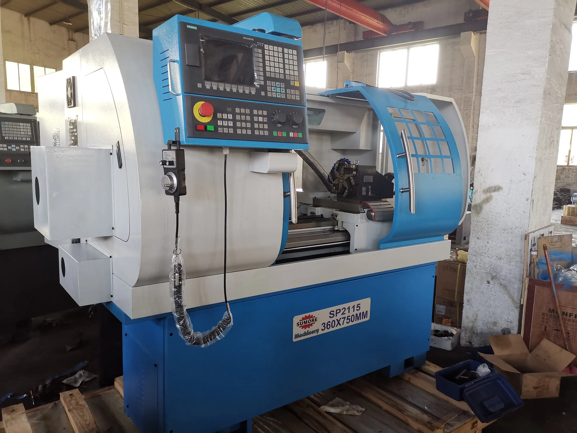 Torno CNC Automático Pequeño de Alta Precisión de 2.2KW P5 para Torneado de Aluminio, Cobre y Metal, Herramienta Profesional para Taller - Image 4