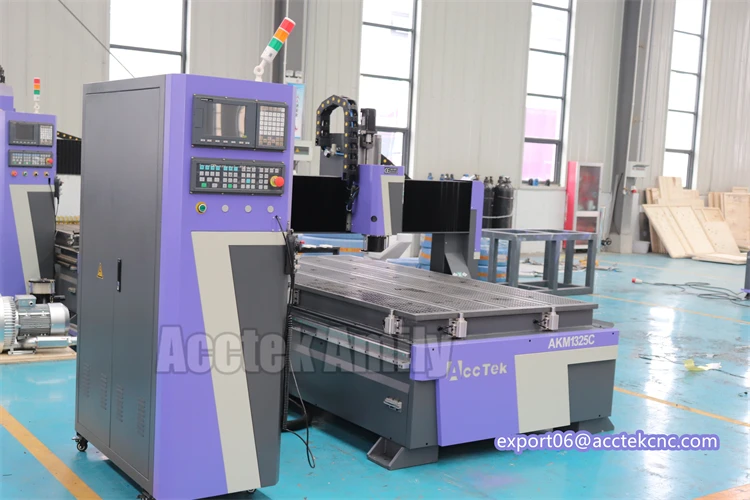 2026 Gran Oferta Router CNC de 4x8 pies para Madera, Acrílico y Láminas ACP con ATC, Precio con Descuento, En Stock - Image 4