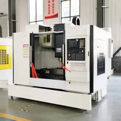 Máquina Fresadora CNC de 5 Eixos para Perfis de Alumínio - Centro de Usinagem CNC em Promoção