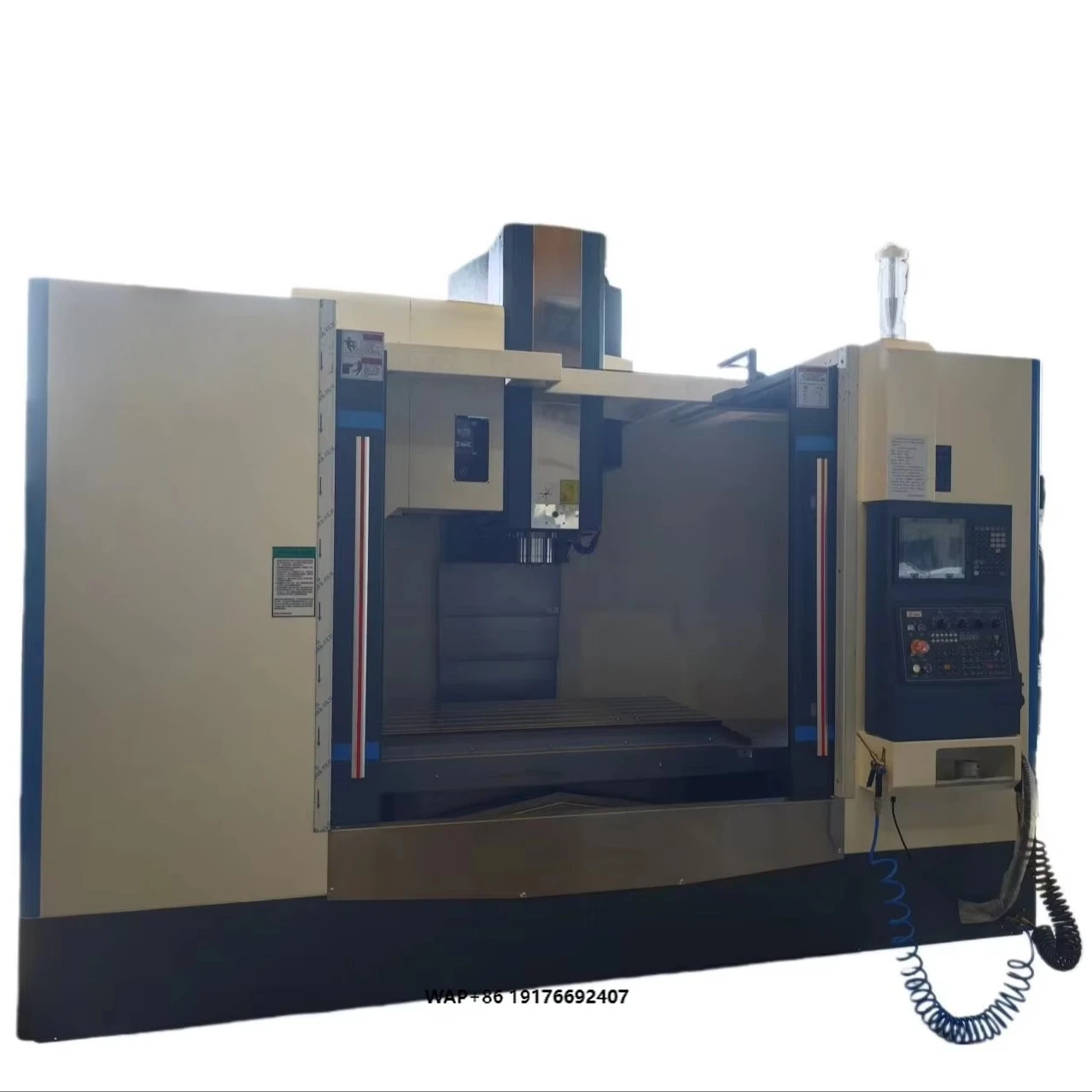 Centro de Usinagem Vertical de Alta Precisão SYNTEC CNC CV-1370 BT40 com Controle de Eixo Único