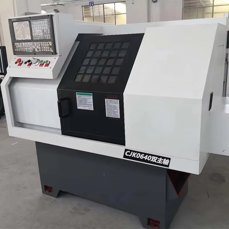 Torno CNC Industrial CK0640 con Motor Servo de Valor Absoluto de 3KW para Fabricación de Productos de Goma - Image 2