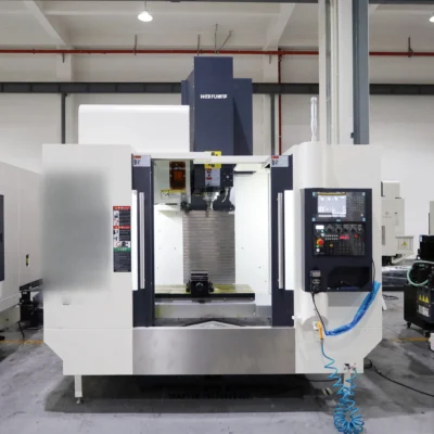 Centro de Usinagem Vertical CNC WF-V95 3/4/5 Eixos BT40 e Peças para Máquina VMC