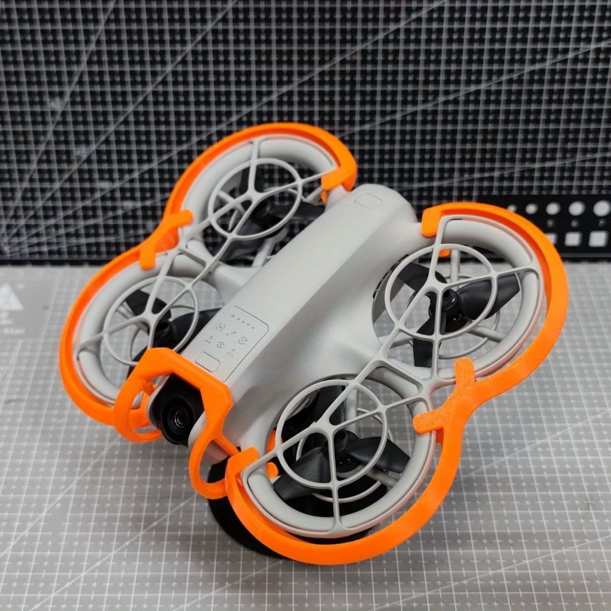 Protection à clipser supplémentaire DJI NEO de qualité, qui peut être installée sur la carénage d'hélice DJI d'origine ou utilisée séparément