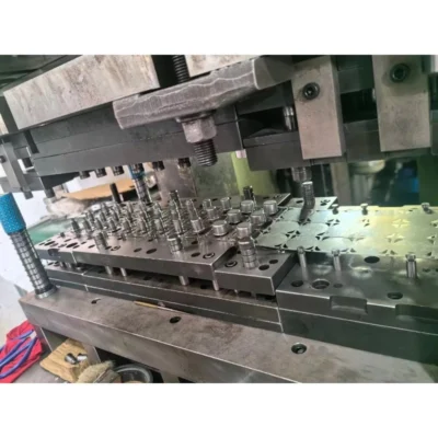 Custom High Precision Progressive Drawing Mold Automotive Metal Stamping Die Tooling Fabrication Service