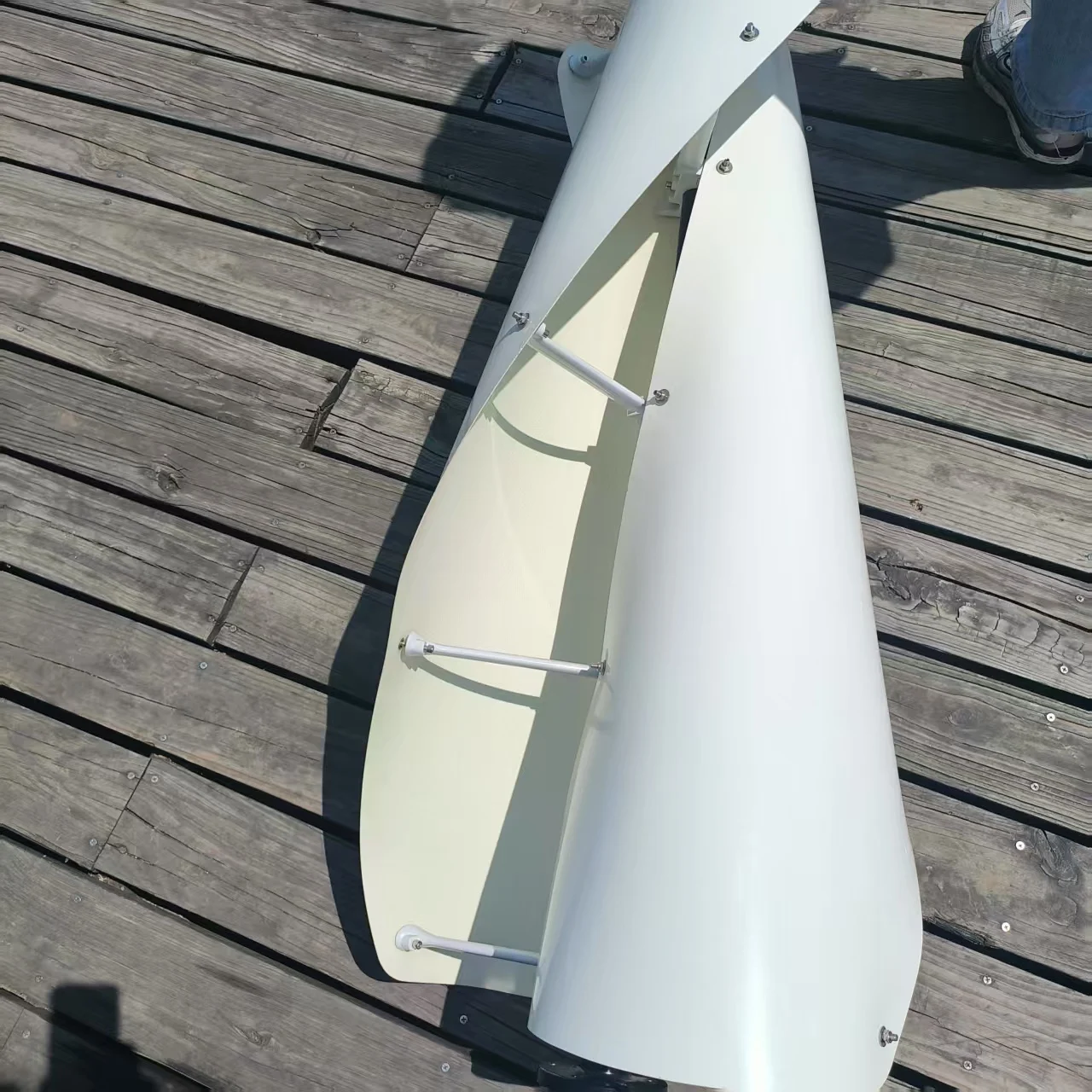 Cheap Factory Price 15KW Wind Turbine Generator and 20KW Solar Panels Hybrid Power 10KW Free Energy System for Home Use - Image 5
